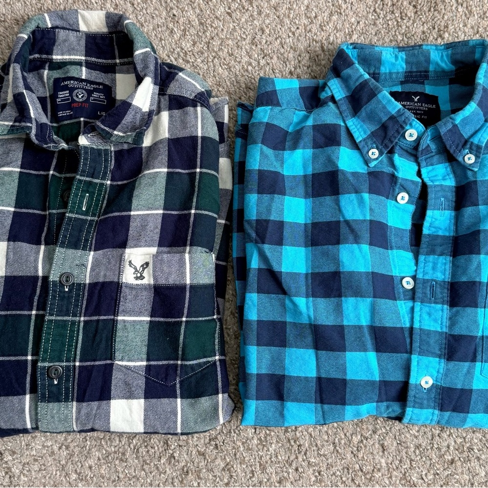 American Eagle Outfitters Men's Plaid Shirts - Navy and Teal